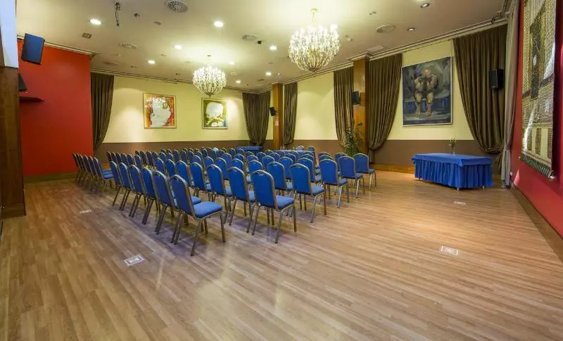 ホテル Eurostars Araguaney