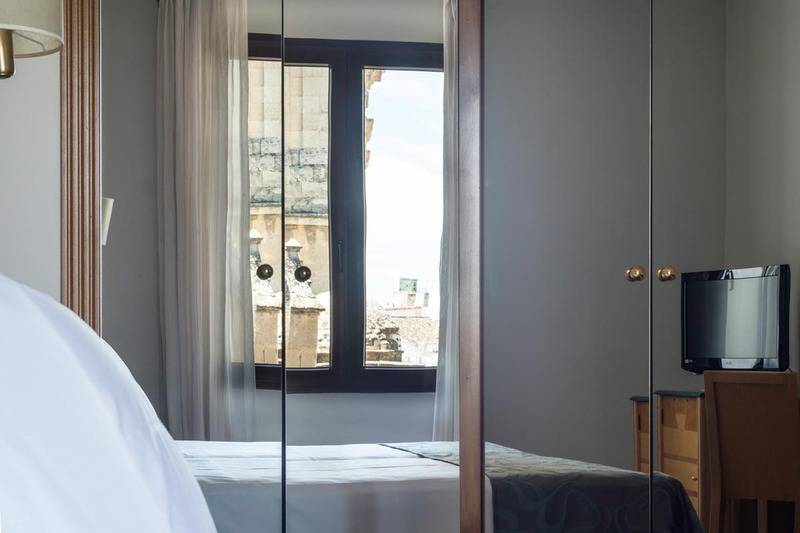 هتل Eurostars Maimonides