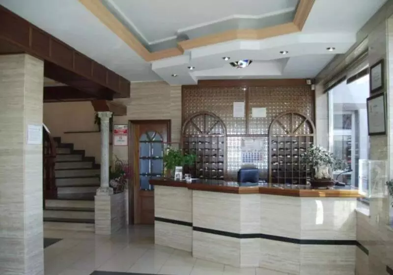 Отель La Lancha