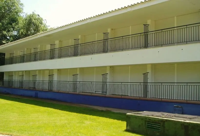 ホテル Manzanares