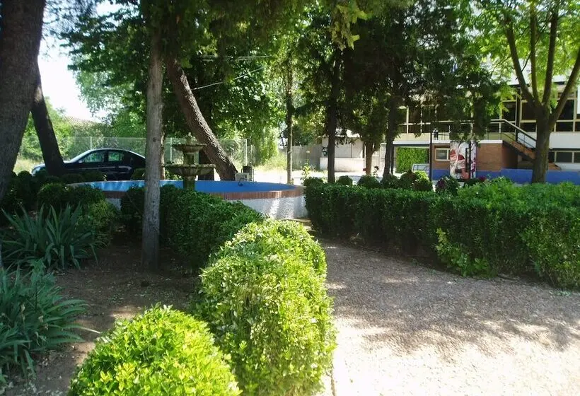 ホテル Manzanares