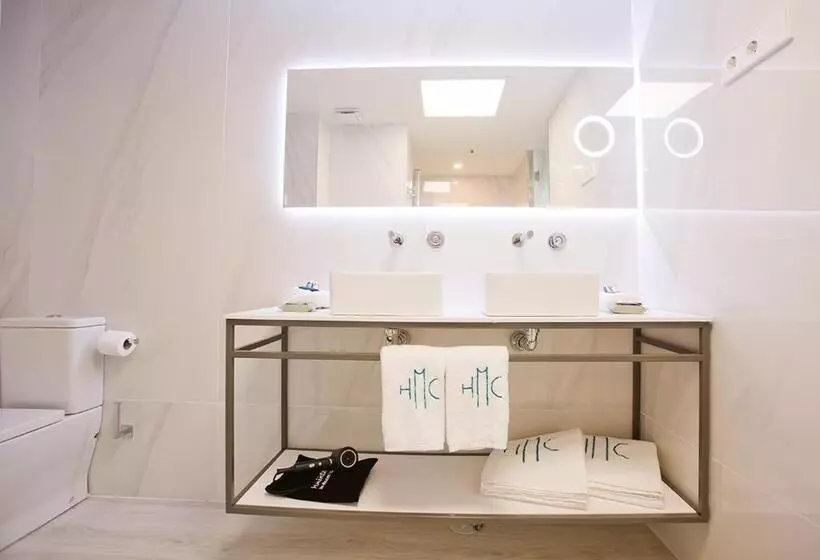 ホテル María Cristina