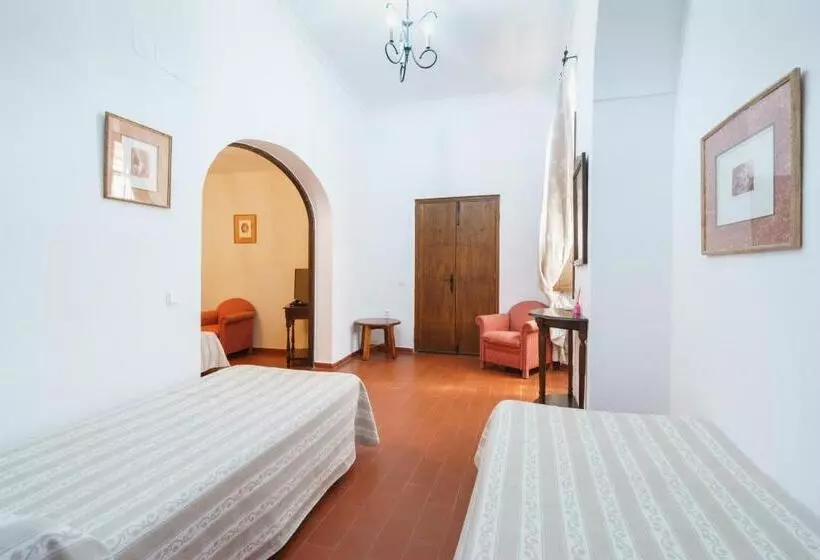 Hotel Marques De Torresoto By Vivere Stays