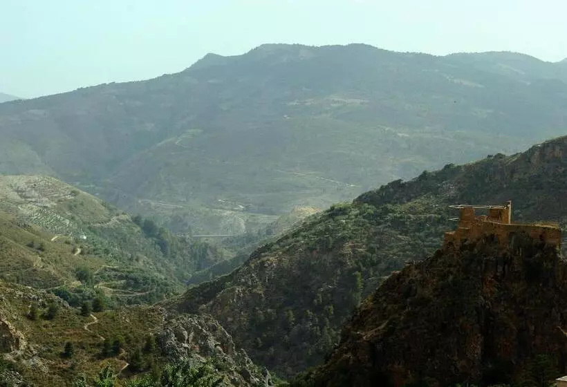 Сельский отель Lanjaron