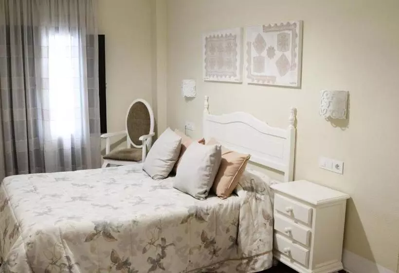 교외 호텔 Zuhayra