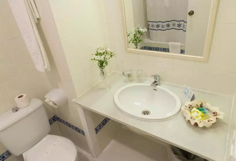 교외 호텔 Zuhayra