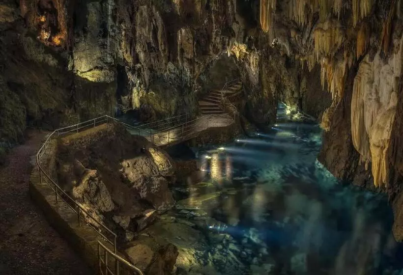 Отель Sierra De Aracena