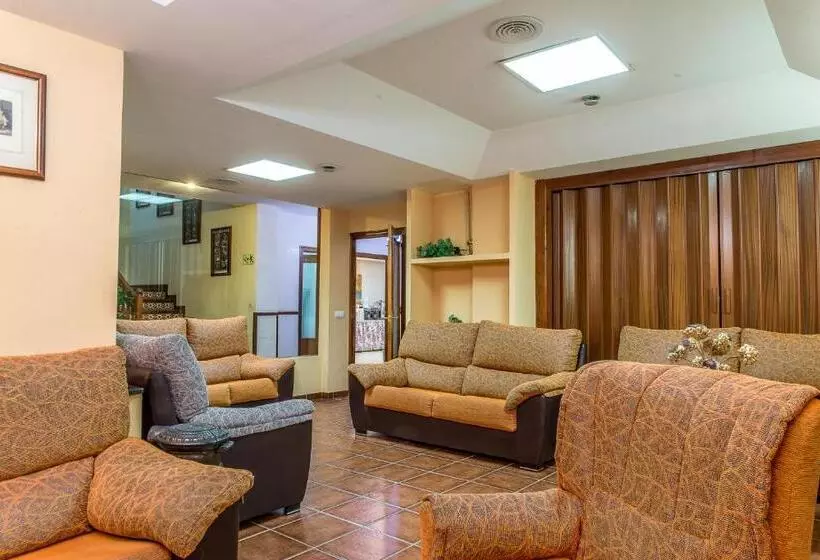 Отель Sierra De Aracena