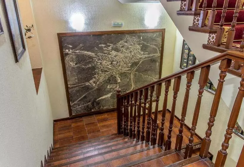 Отель Sierra De Aracena