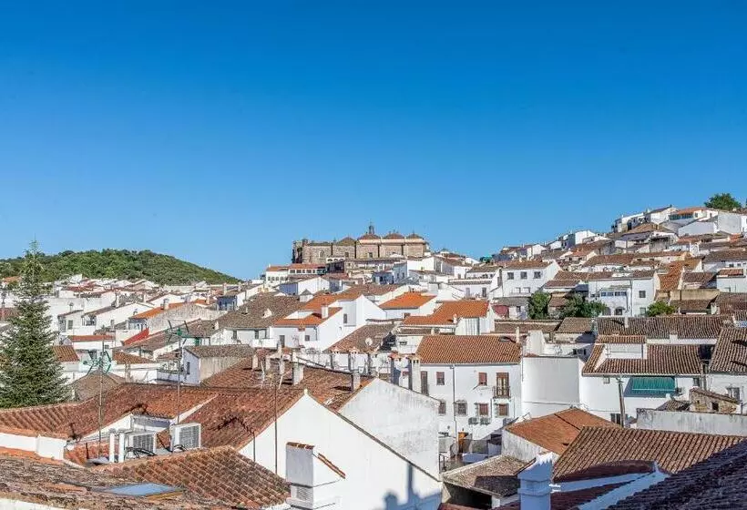 Отель Sierra De Aracena