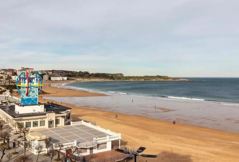 ホテル Dorma Sardinero