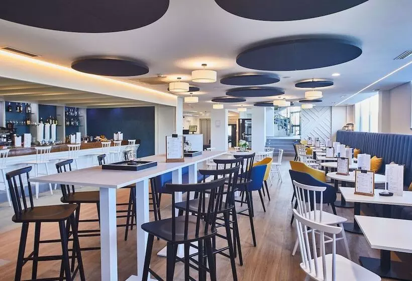 ホテル Dorma Sardinero