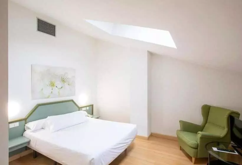 Hotel Urdanibia Park