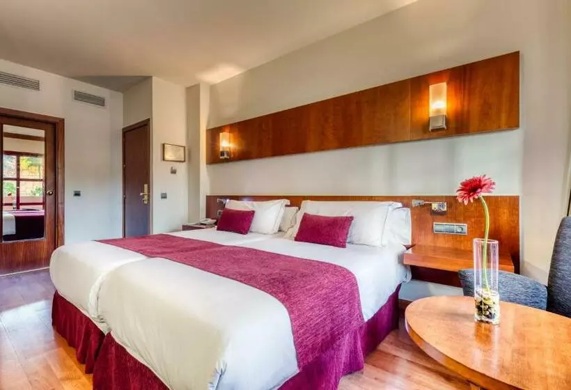 호텔 Senator Huelva