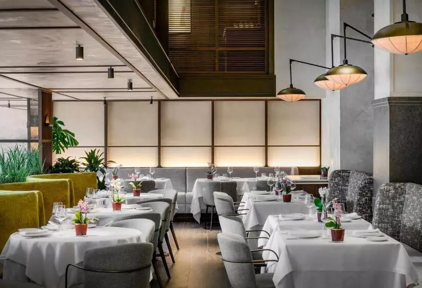 هتل The Westin Madrid Cuzco