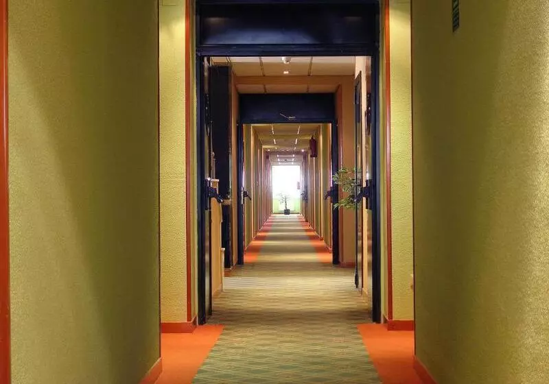 Hotel Aeropuerto Ifema Madrid Torre Hogar Premium