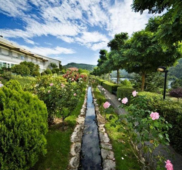 ホテル Arnoia Caldaria