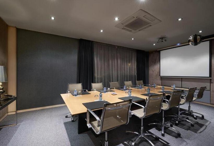 هتل Eurostars Monte Real