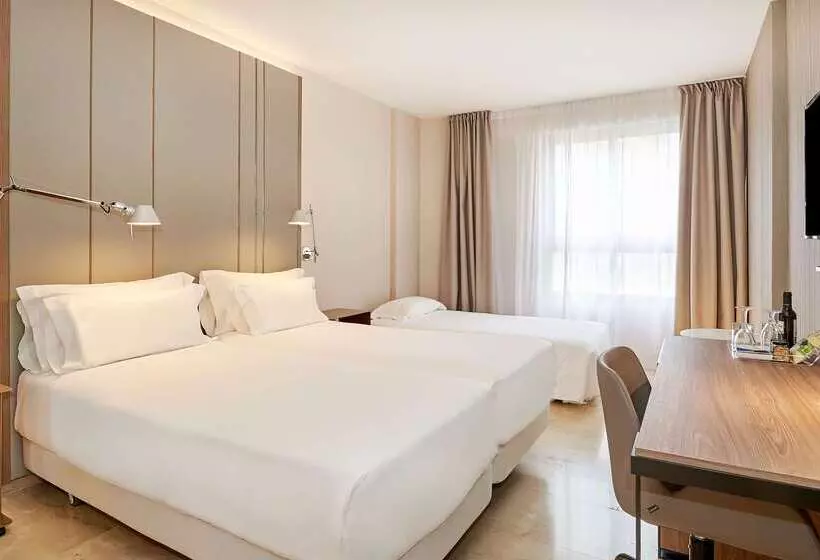 Hotel NH Logroño Herencia Rioja