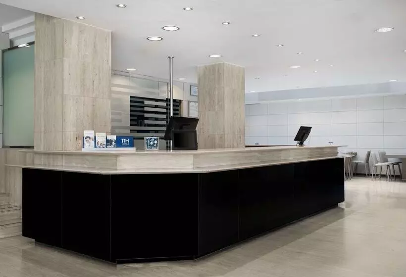 هتل NH Paseo De La Habana