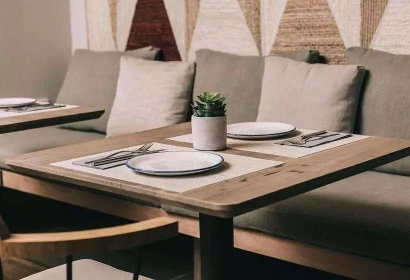 酒店 NH Madrid Zurbano