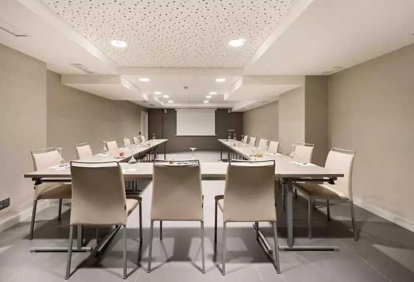 酒店 NH Madrid Zurbano