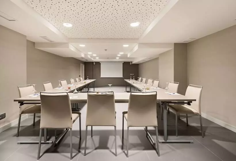 酒店 NH Madrid Zurbano