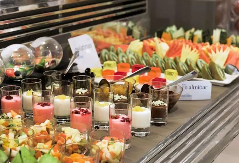 酒店 NH Madrid Zurbano