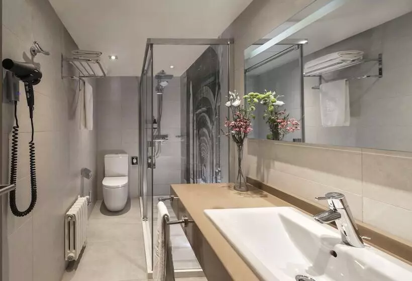 酒店 NH Madrid Zurbano