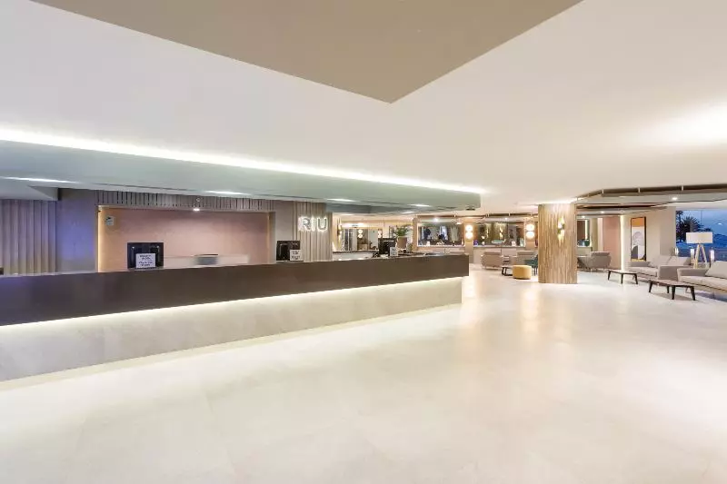 Hotel Riu Paraiso Lanzarote - All Inclusive