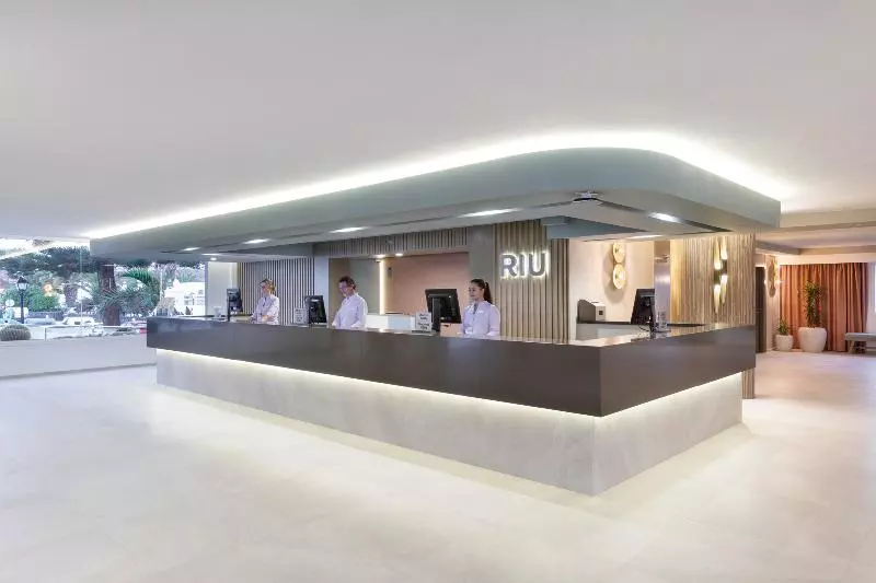 Hotel Riu Paraiso Lanzarote - All Inclusive