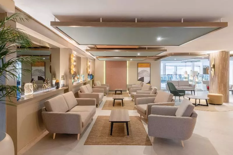 Hotel Riu Paraiso Lanzarote - All Inclusive