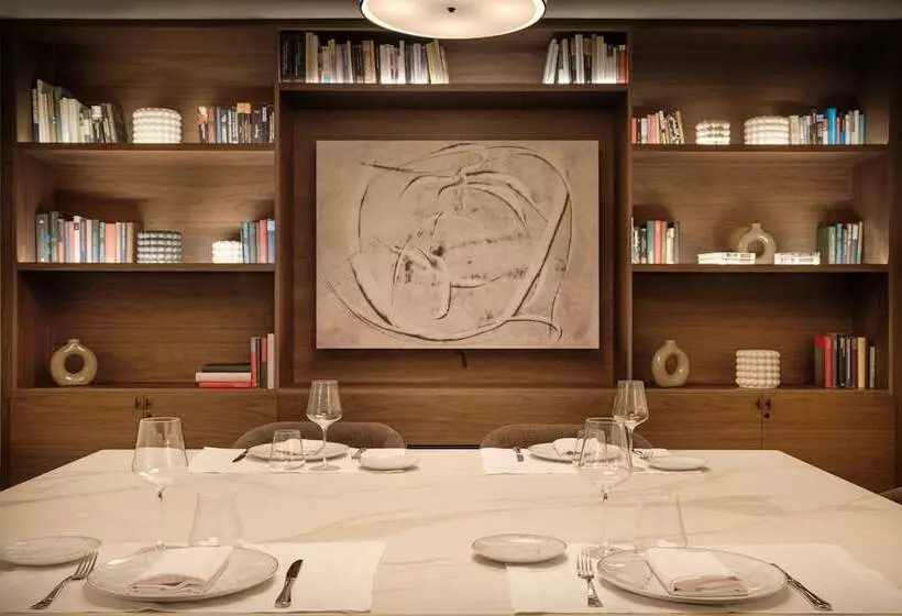 هتل The Westin Madrid Cuzco