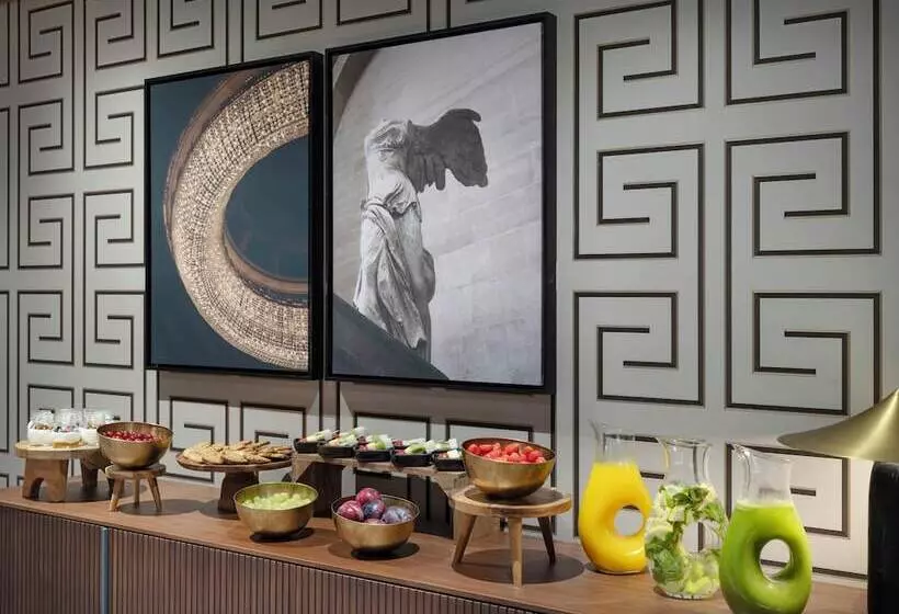 هتل The Westin Madrid Cuzco