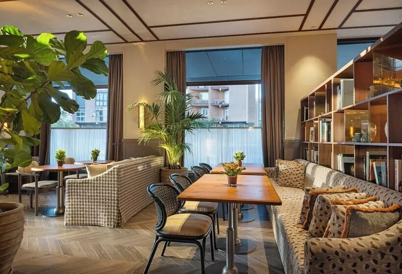 هتل The Westin Madrid Cuzco
