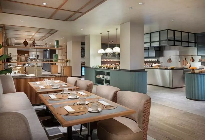هتل The Westin Madrid Cuzco