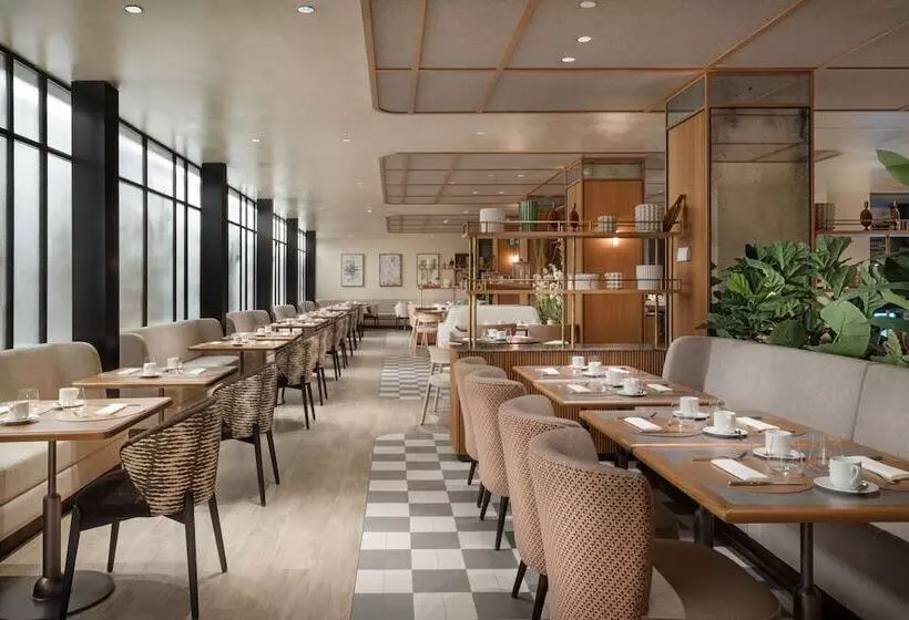 هتل The Westin Madrid Cuzco