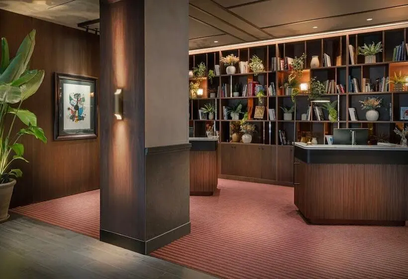 هتل The Westin Madrid Cuzco