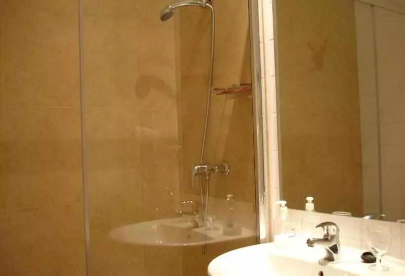 فندق Tierra De Campos