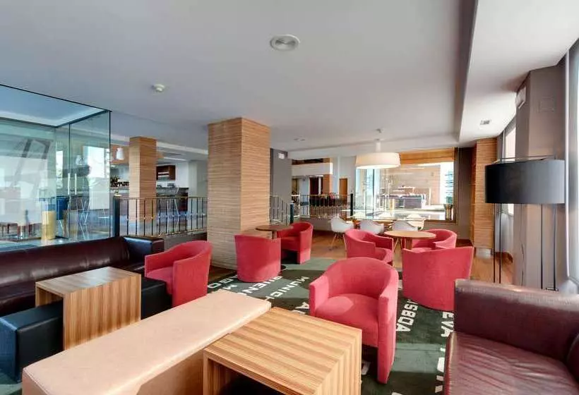 ホテル Vigo Los Galeones Affiliated by Meliá