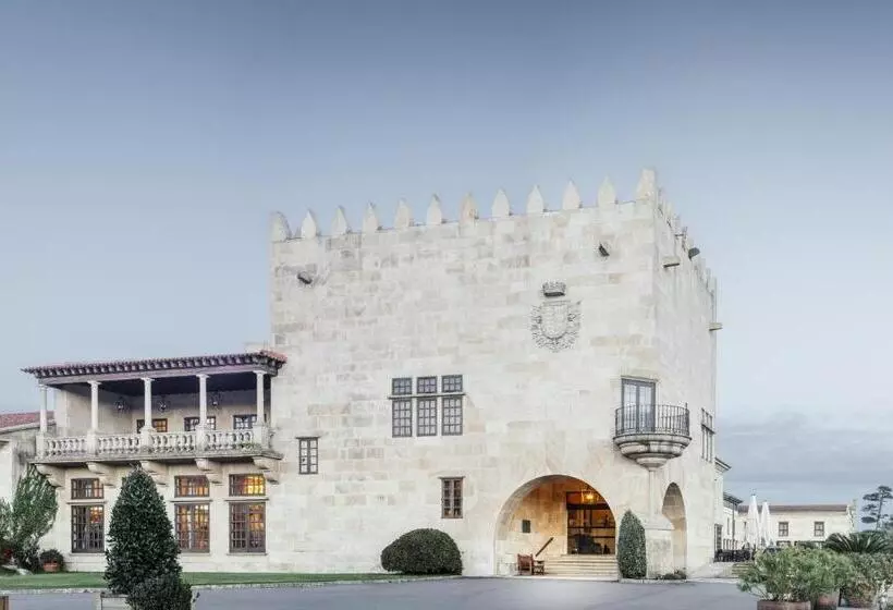Parador De Baiona