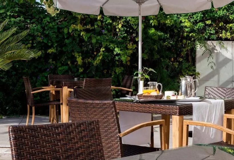 Ac Hotel Ciudad De Sevilla By Marriott