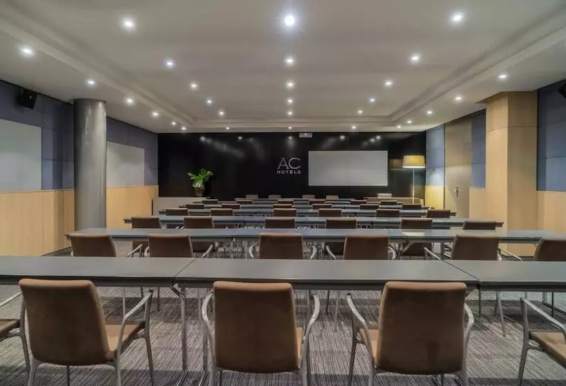 Ac Hotel Ciudad De Sevilla By Marriott