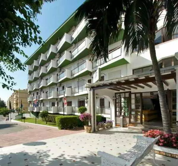 Отель Avante Goya