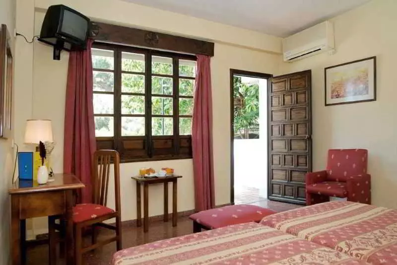 Отель Avante Goya