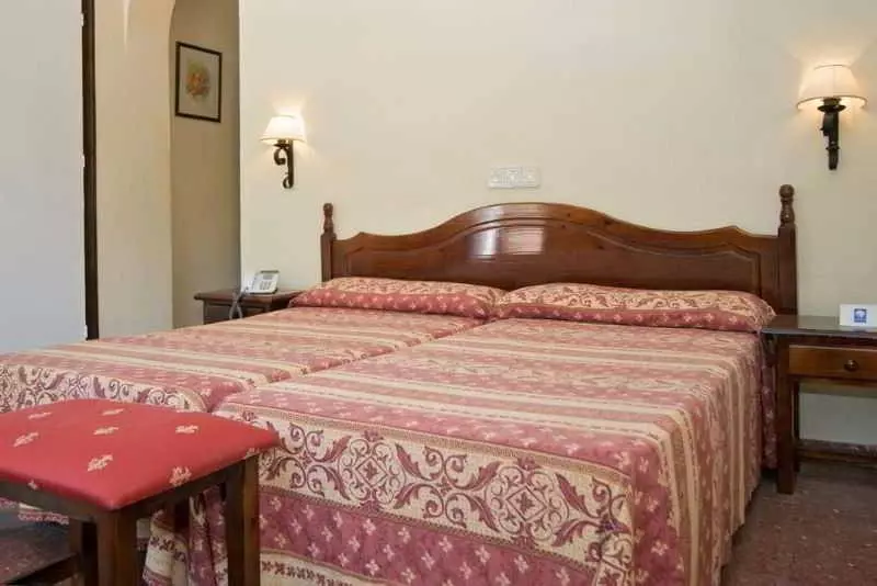 Отель Avante Goya