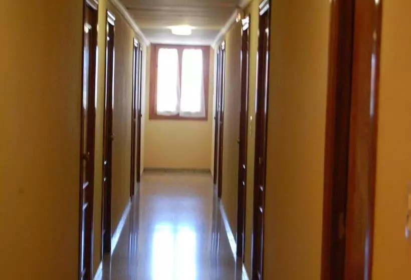 בית מלון כפרי Balfagón