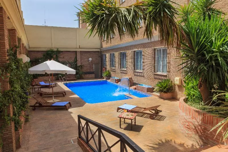 Hotelli Bellavista Sevilla