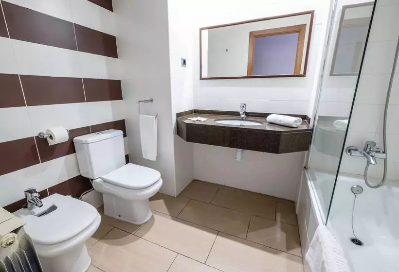 Отель California Garden