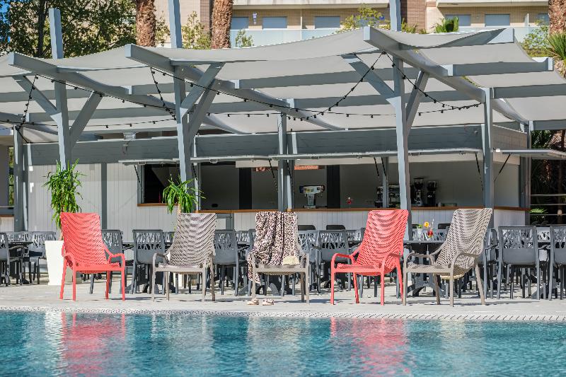 هتل California Garden